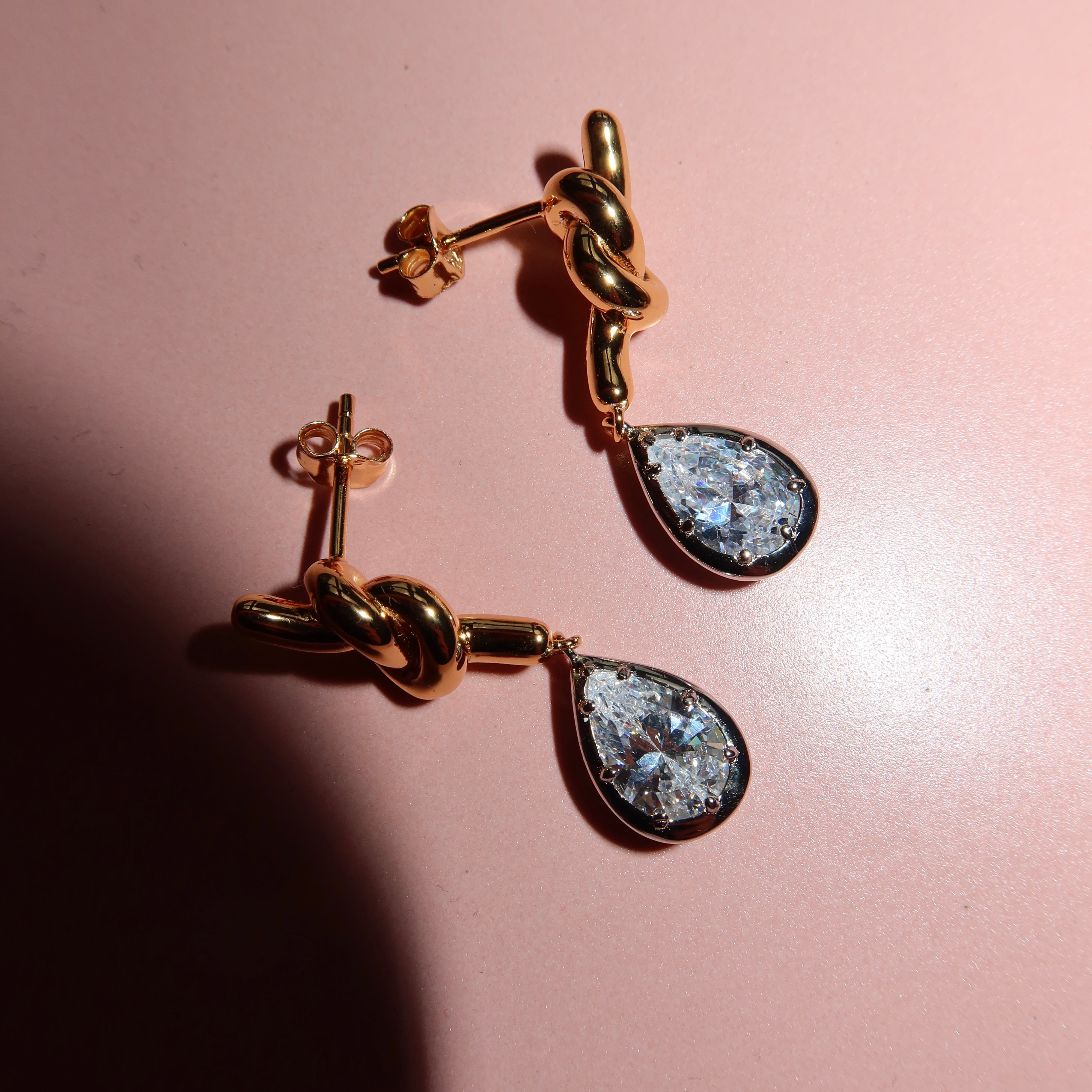 Nudo Earrings