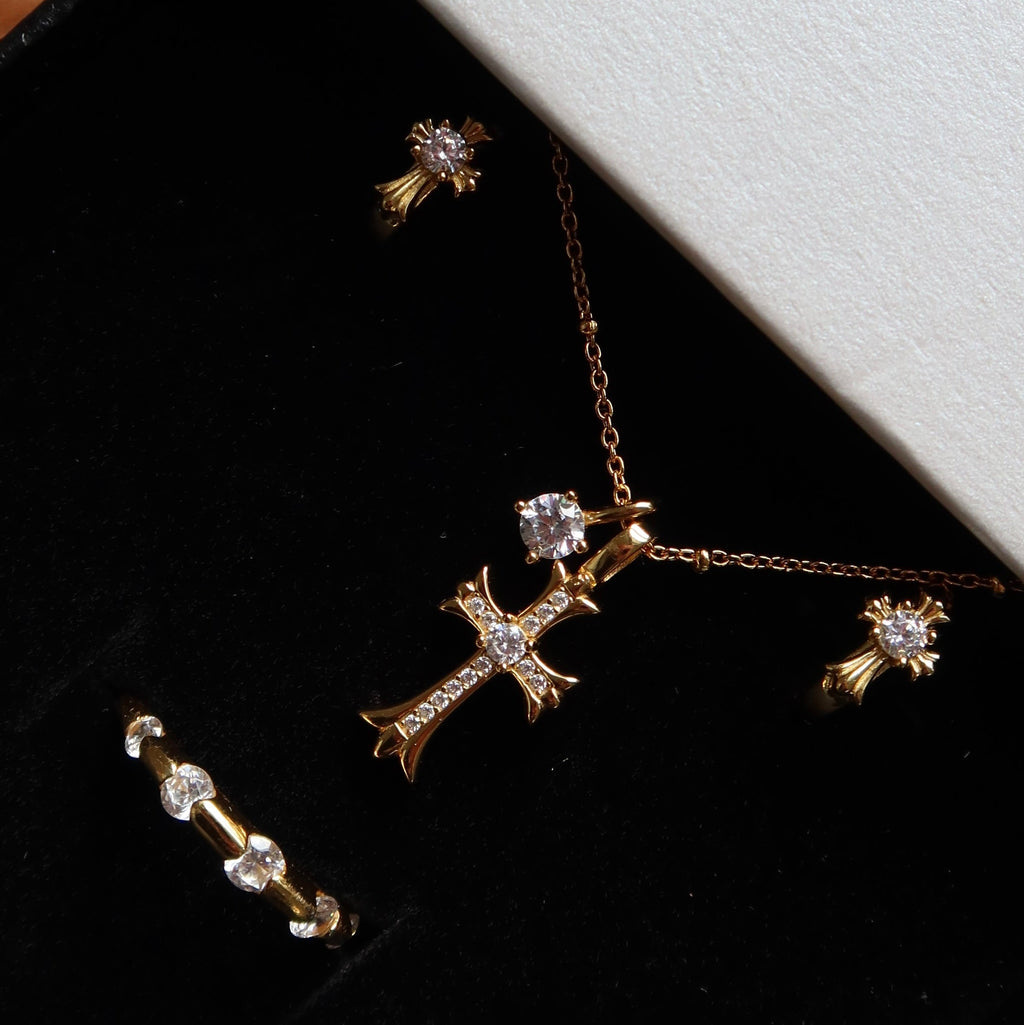 Sienna Cross Necklace